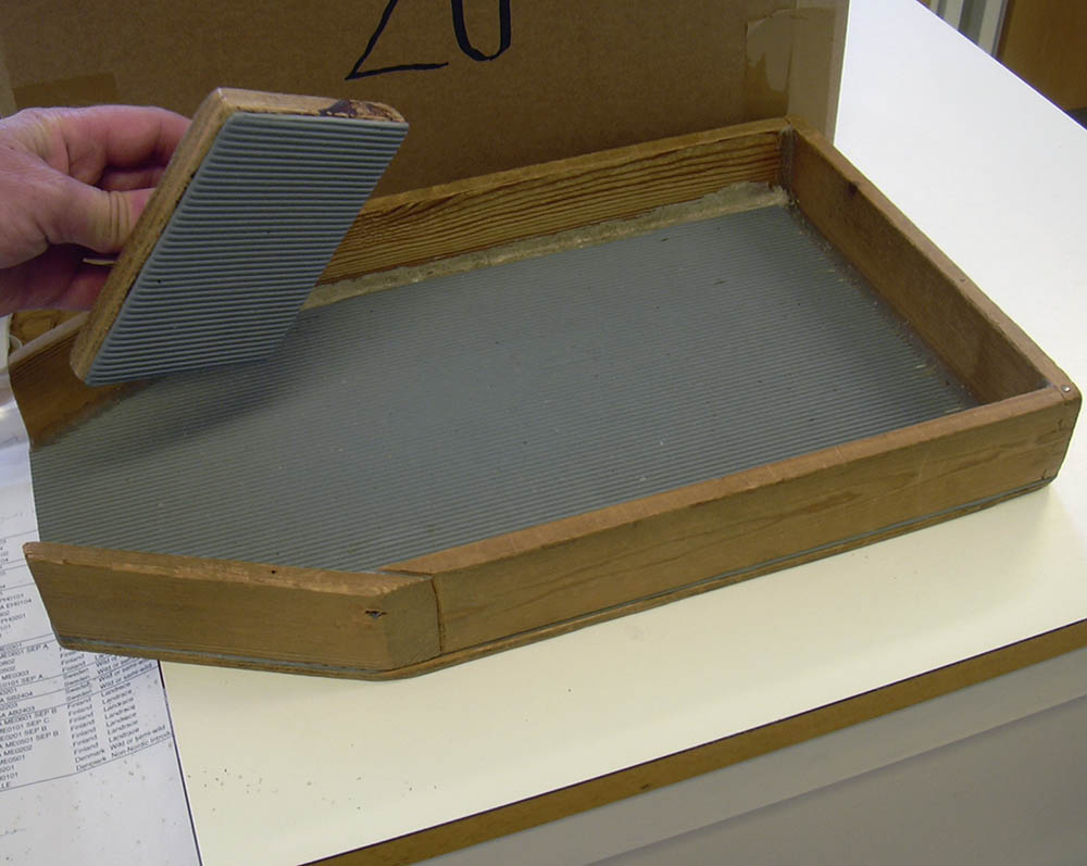 H�nd-t�rske apparat