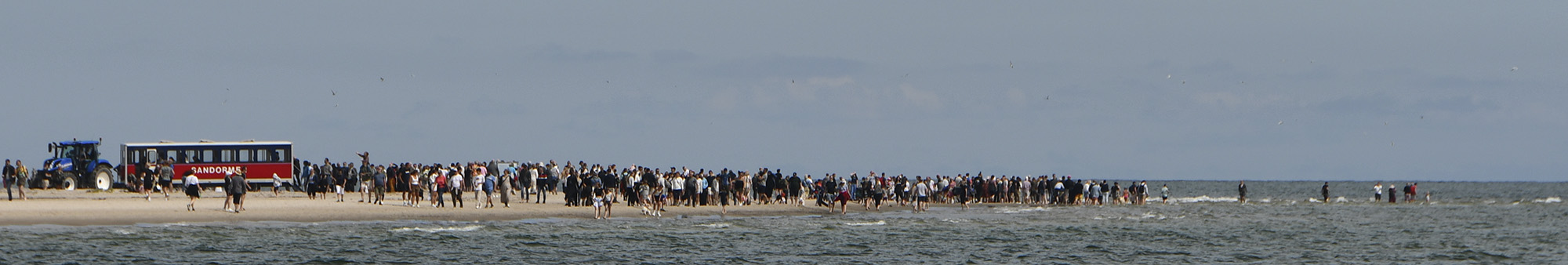 Turister p� Skagens gren