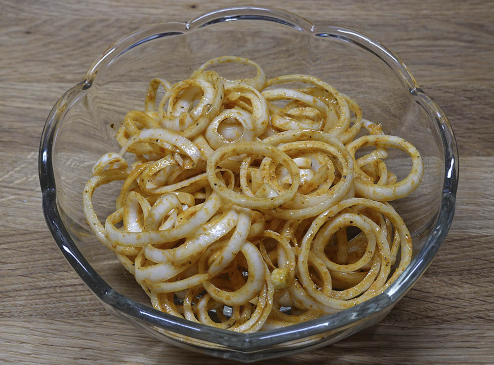 L�gsalat med salatl�g