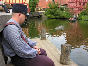 Ungerne p� f�rgetur i Den Gamle By.