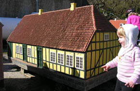 Sm� naturtro modelhuse